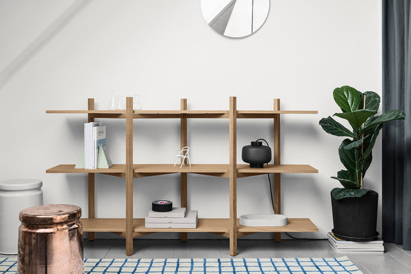 Zig Zag Shelf Low Oak by Studio deFORM - Hem