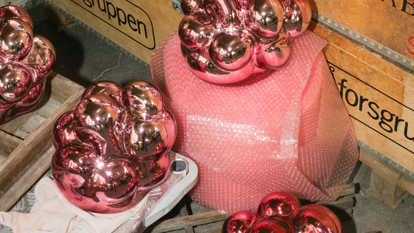 Moln Pink Mirror by Lisa Reiser - Hem
