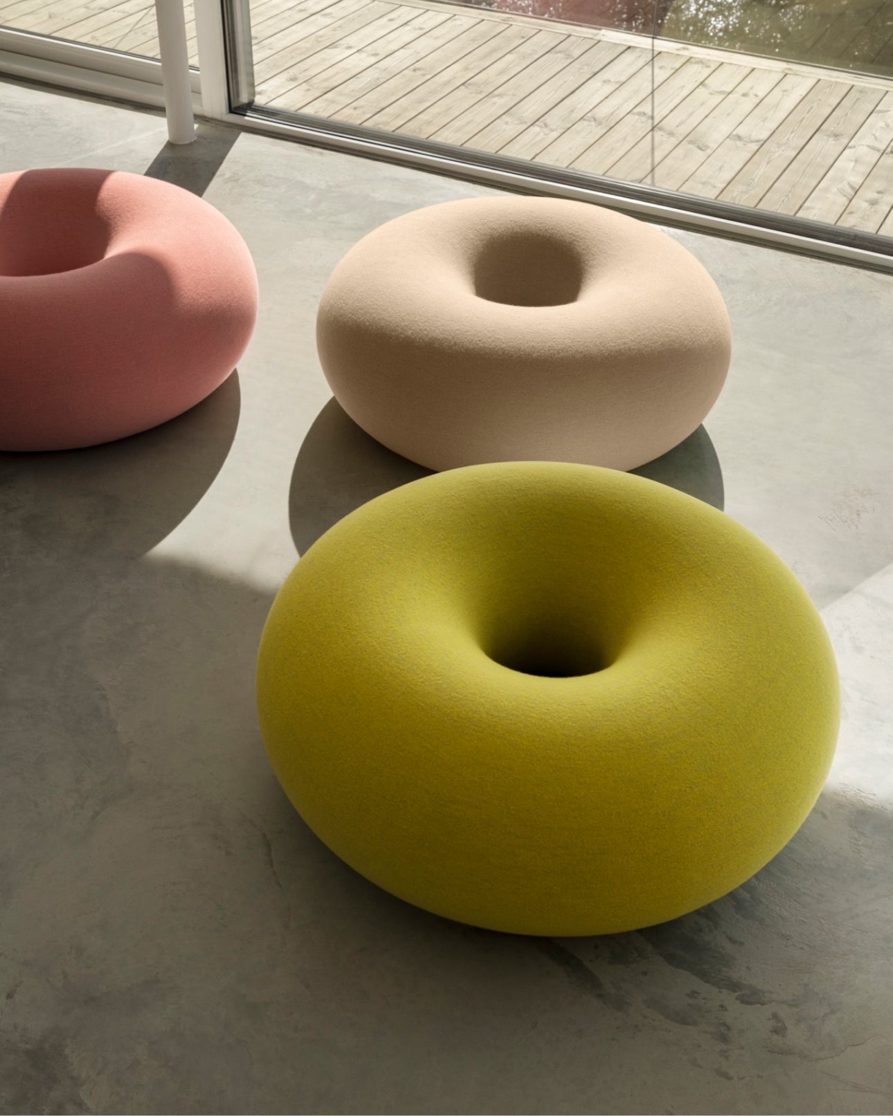 Three Boa Poufs with different colors: Sulfur, Cotton Candy and Oatmeal
